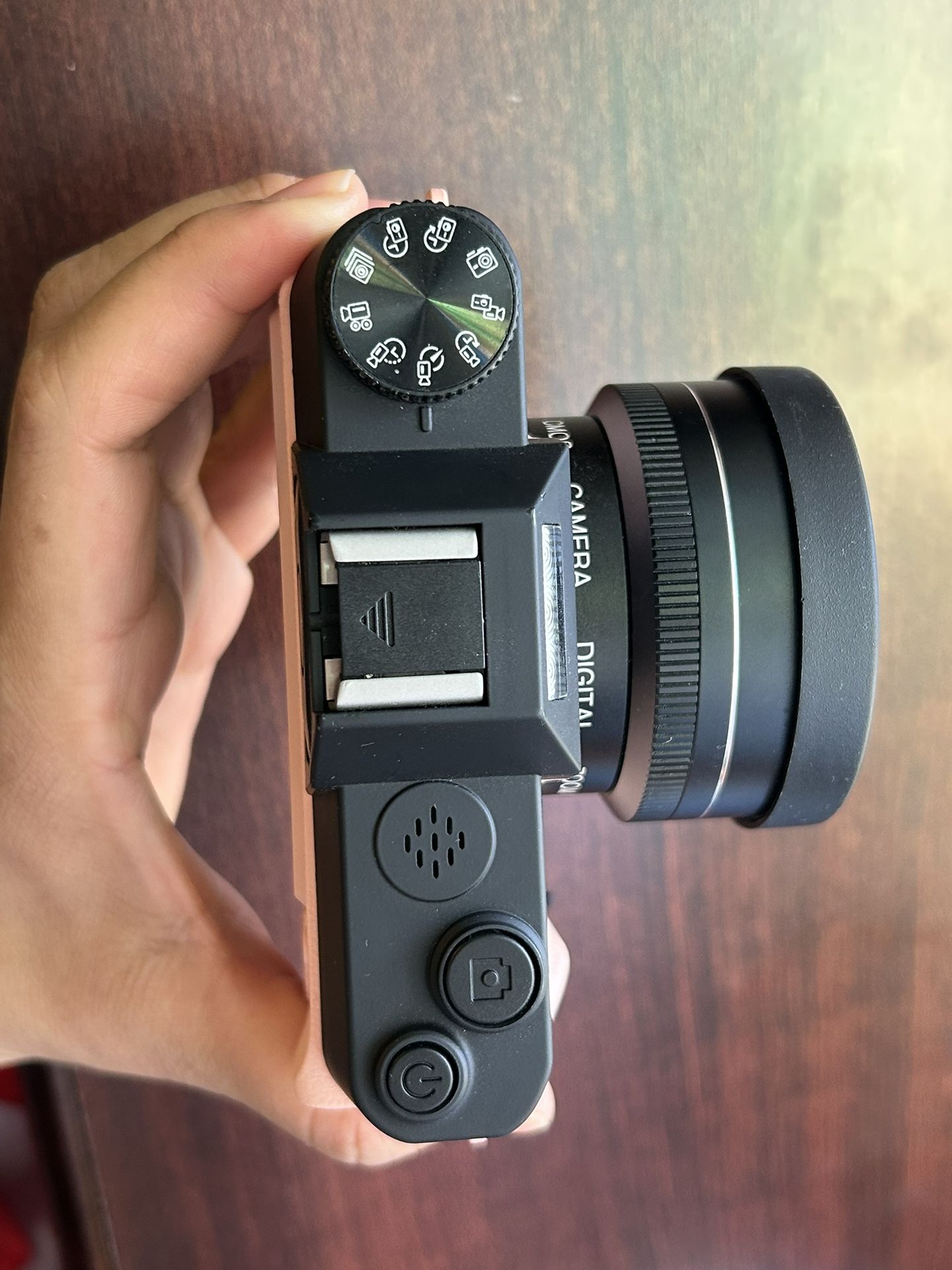 4K Digital Camera - photo 4