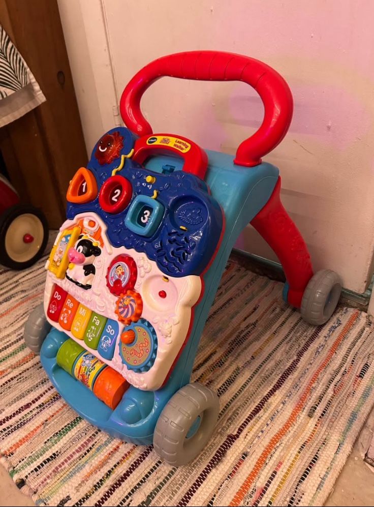 VTech Sit-to-Stand Learning Walker - photo 3