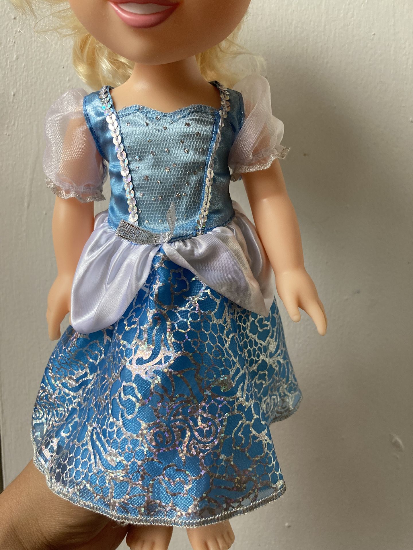 Cinderella Doll - photo 3