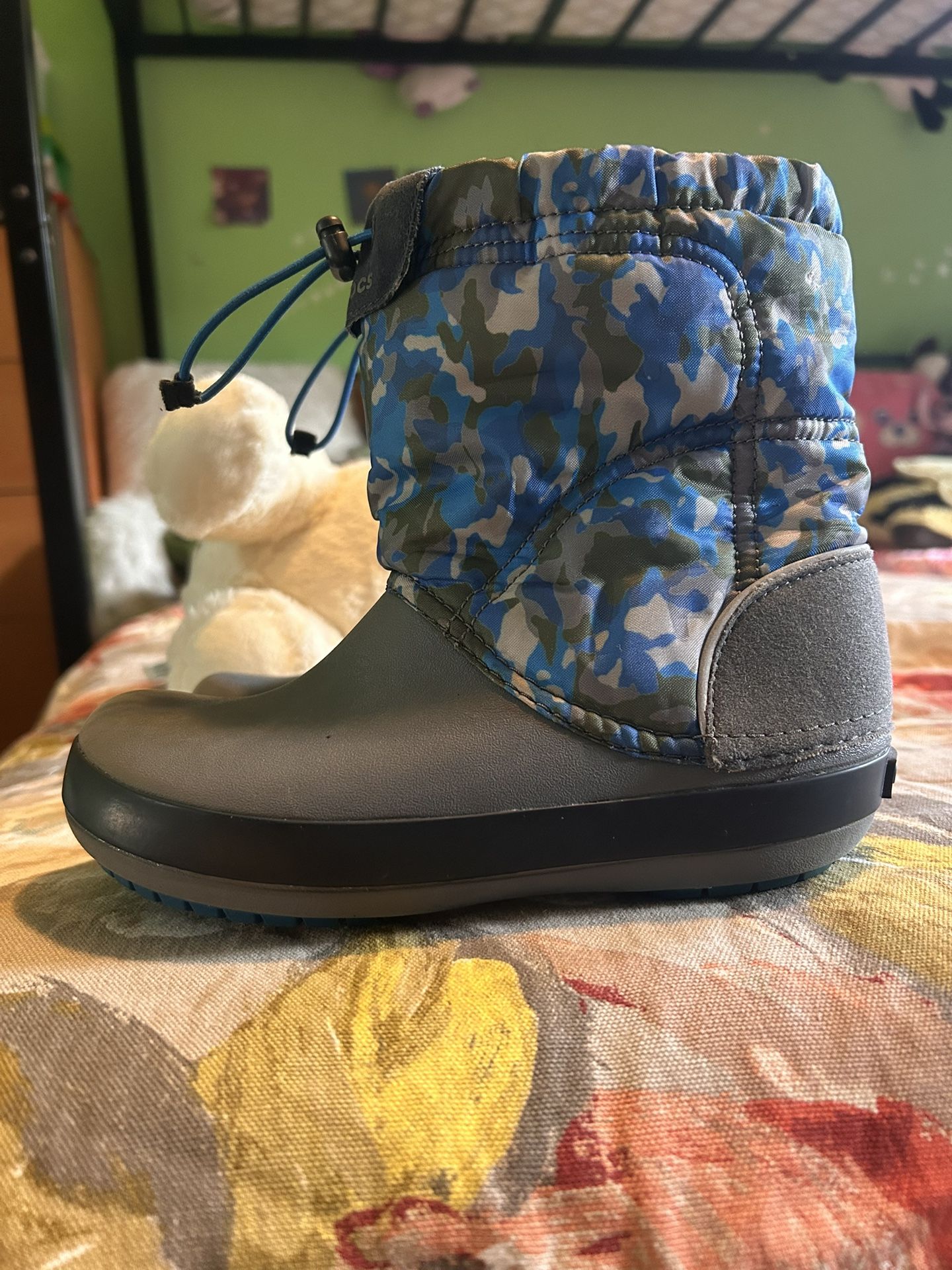 Crocs Boots Size J1 Read Description ⤵️ - photo 3