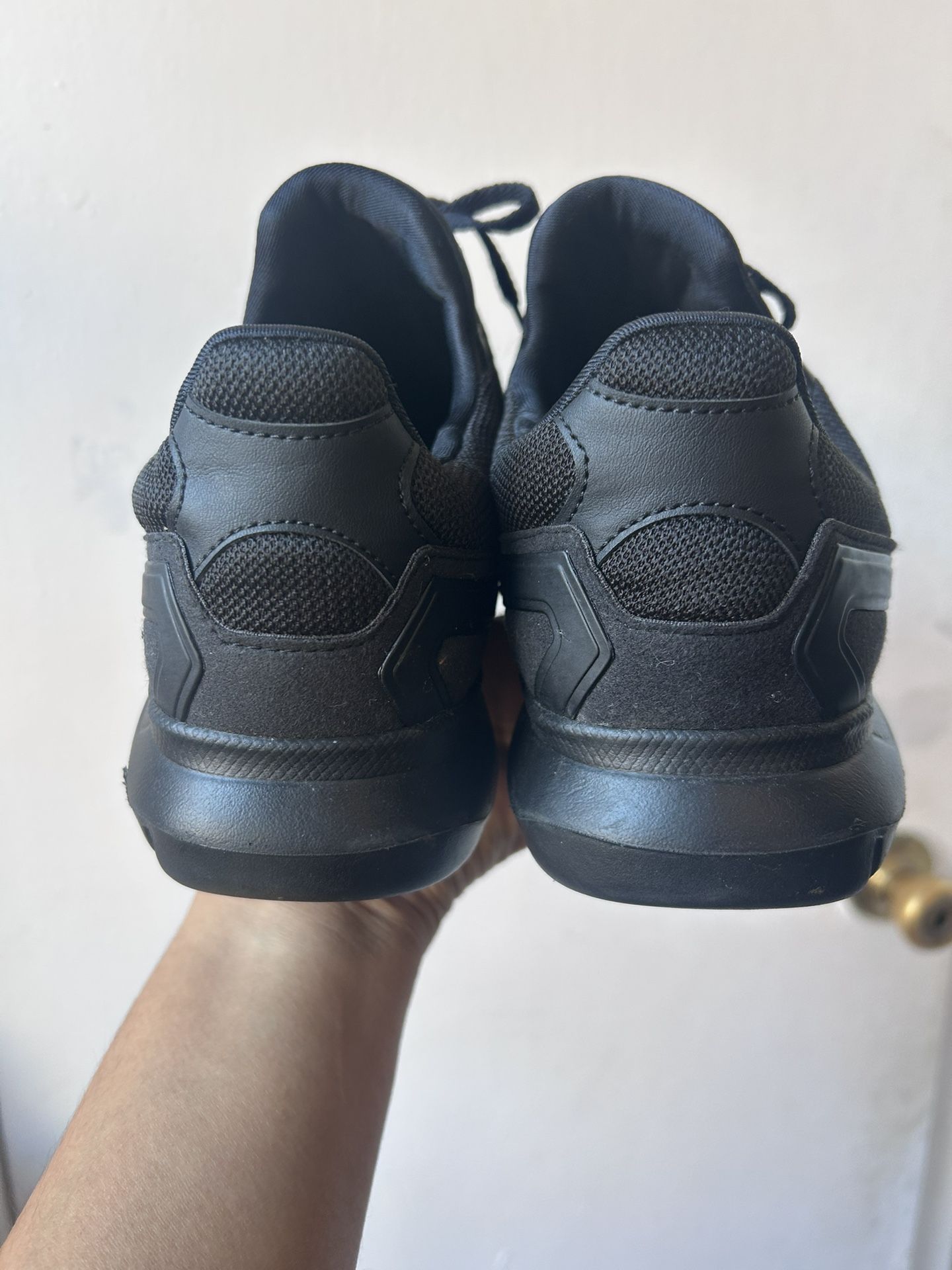 Adidas Sneakers Size 6.5 - photo 5