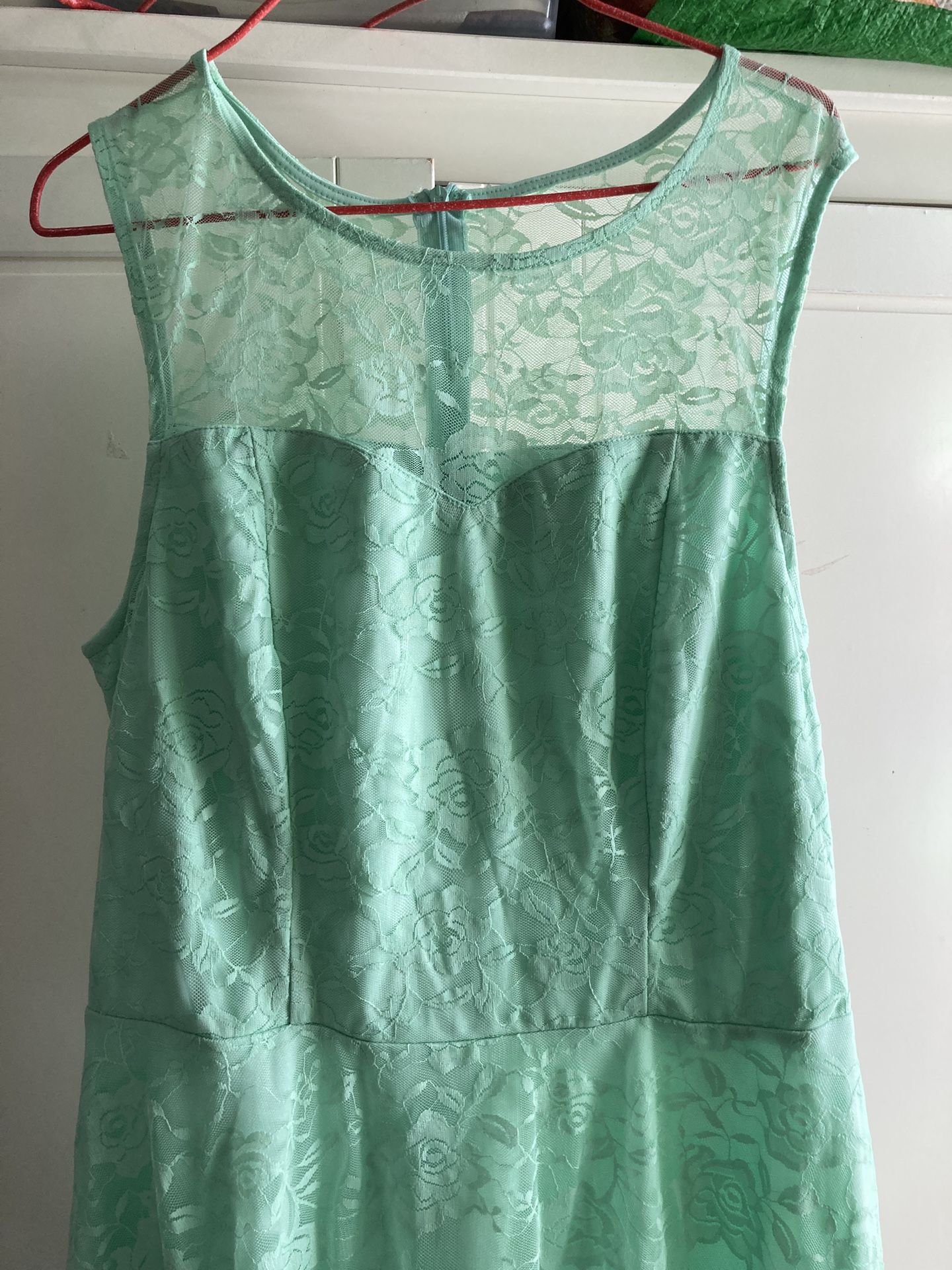 Lace Dress Size L - photo 3