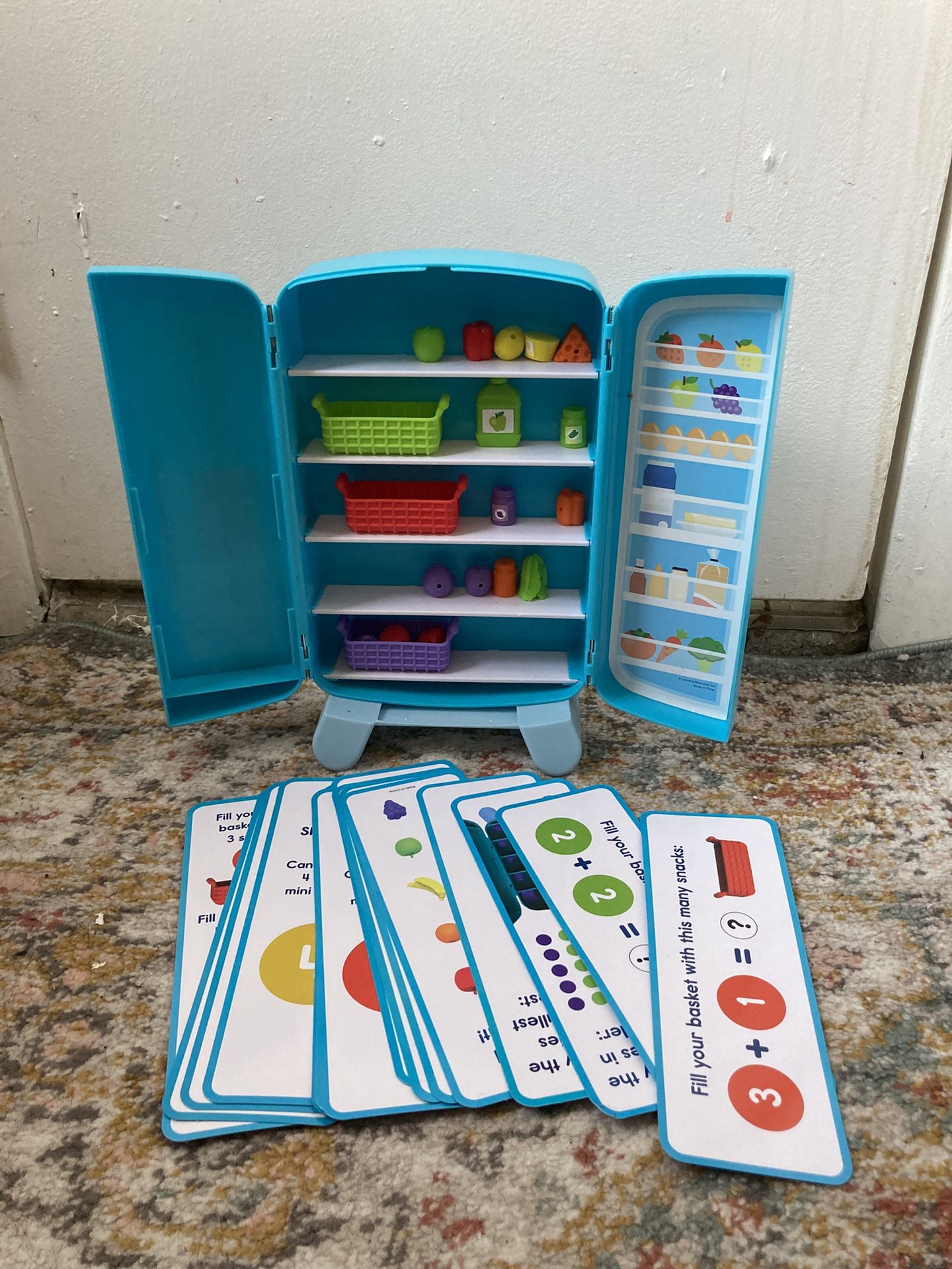 Sorting Snack Mini Fridge