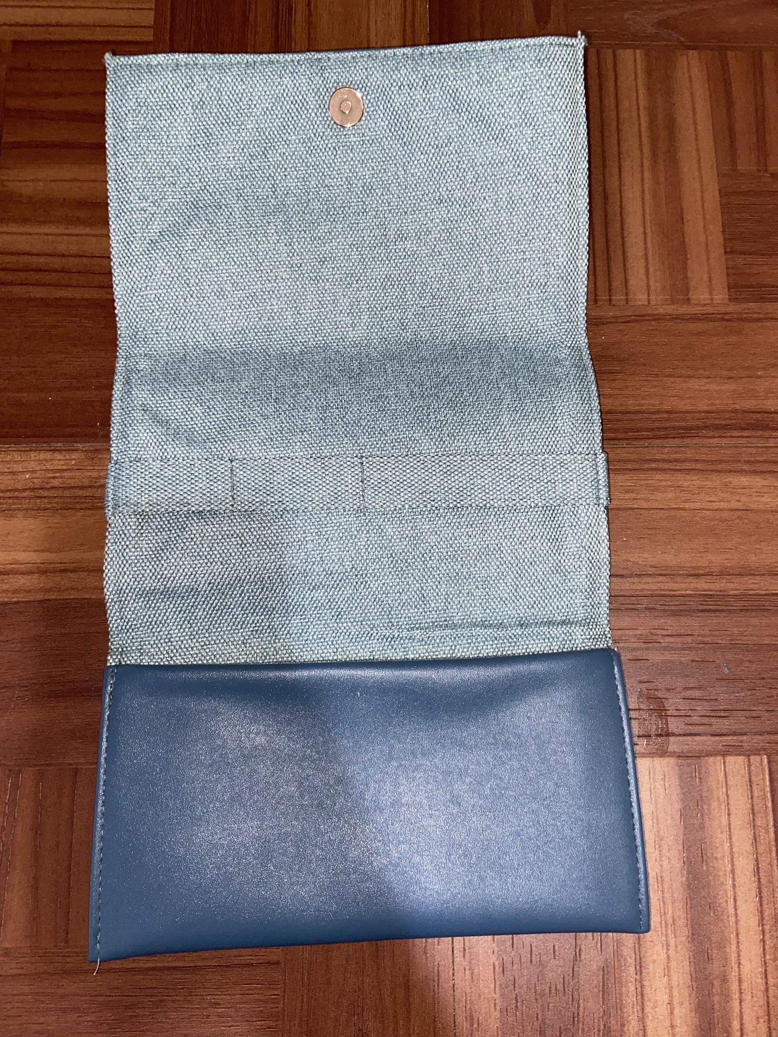 $5 - photo 2