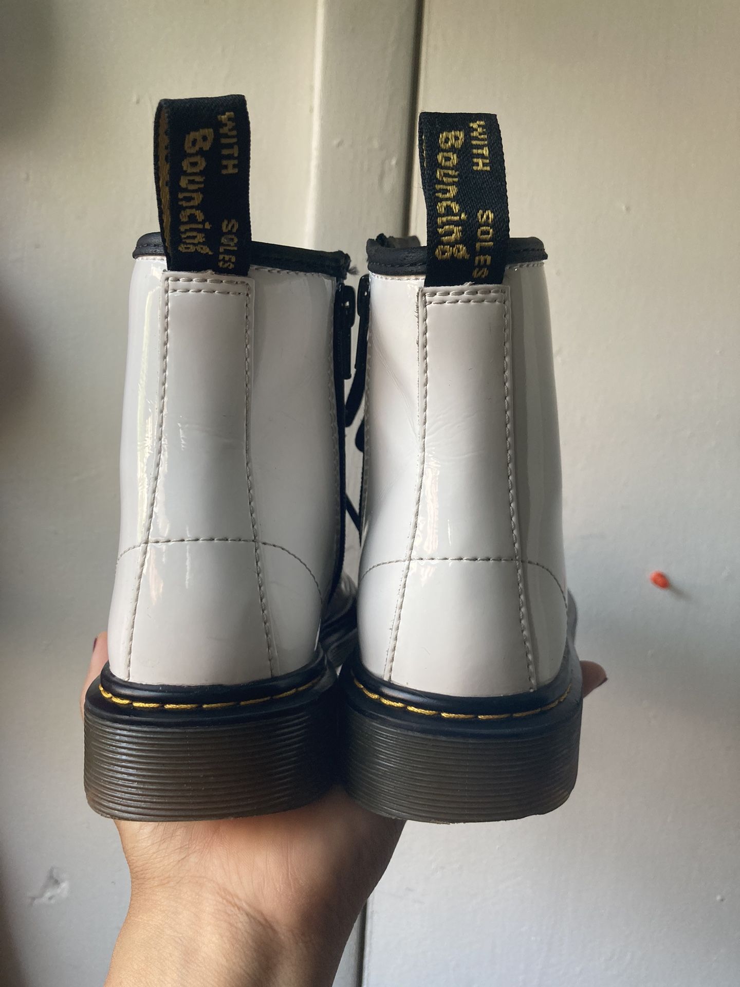 Dr Martens Girls Boots Size 2 - photo 3