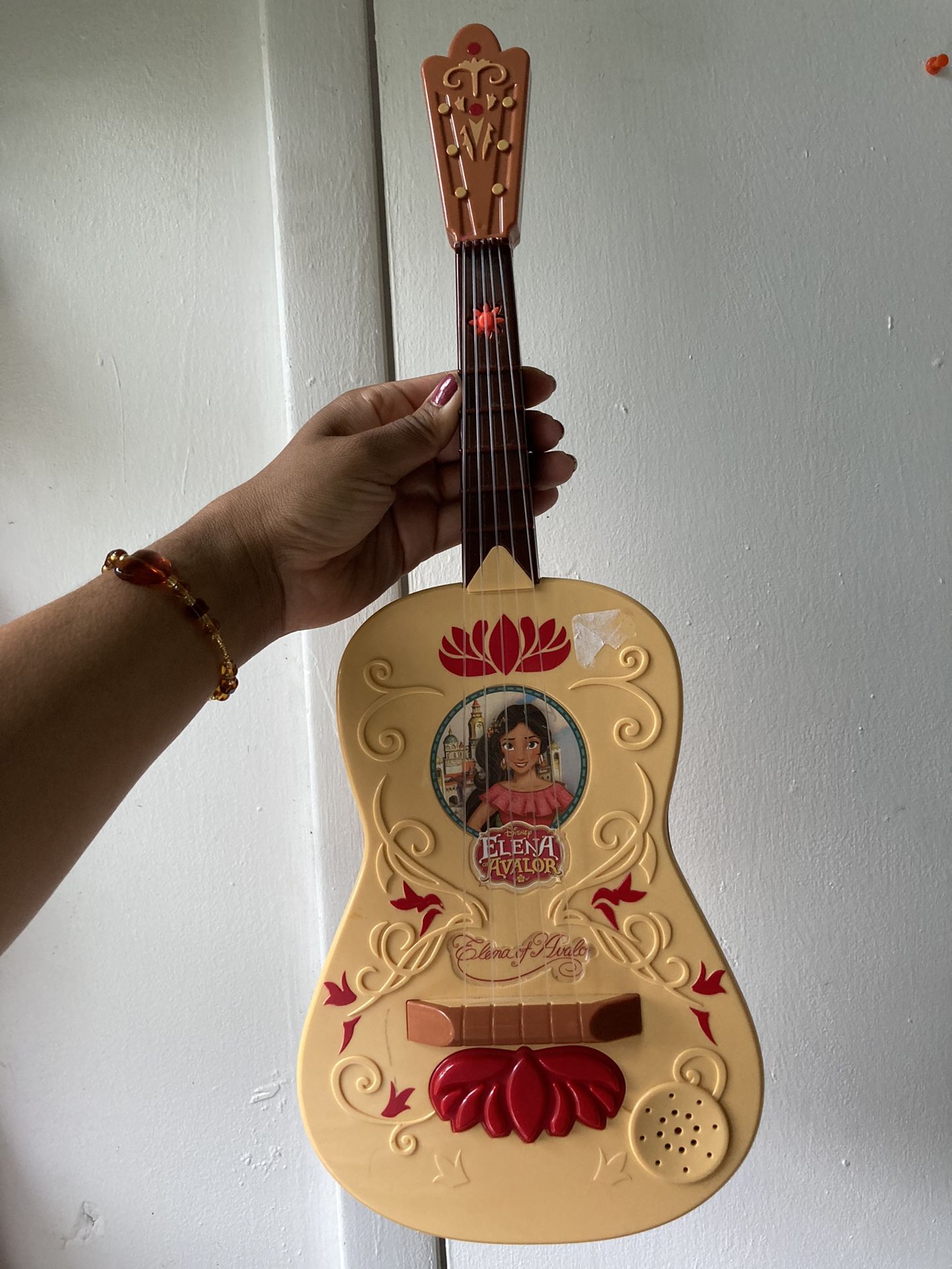 Guitar Toy Talks