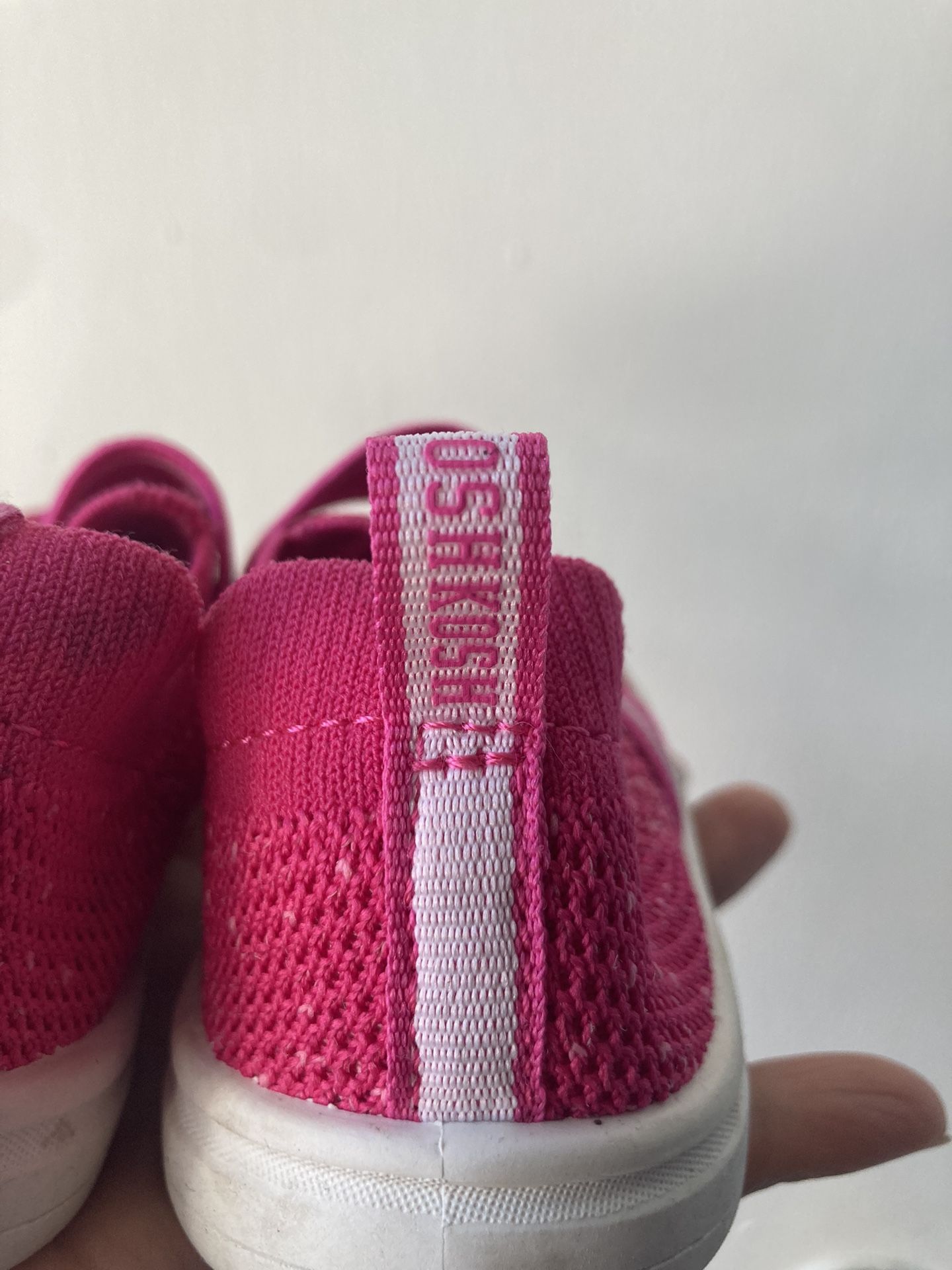 Oshkosh Shoes Size 8 - photo 3