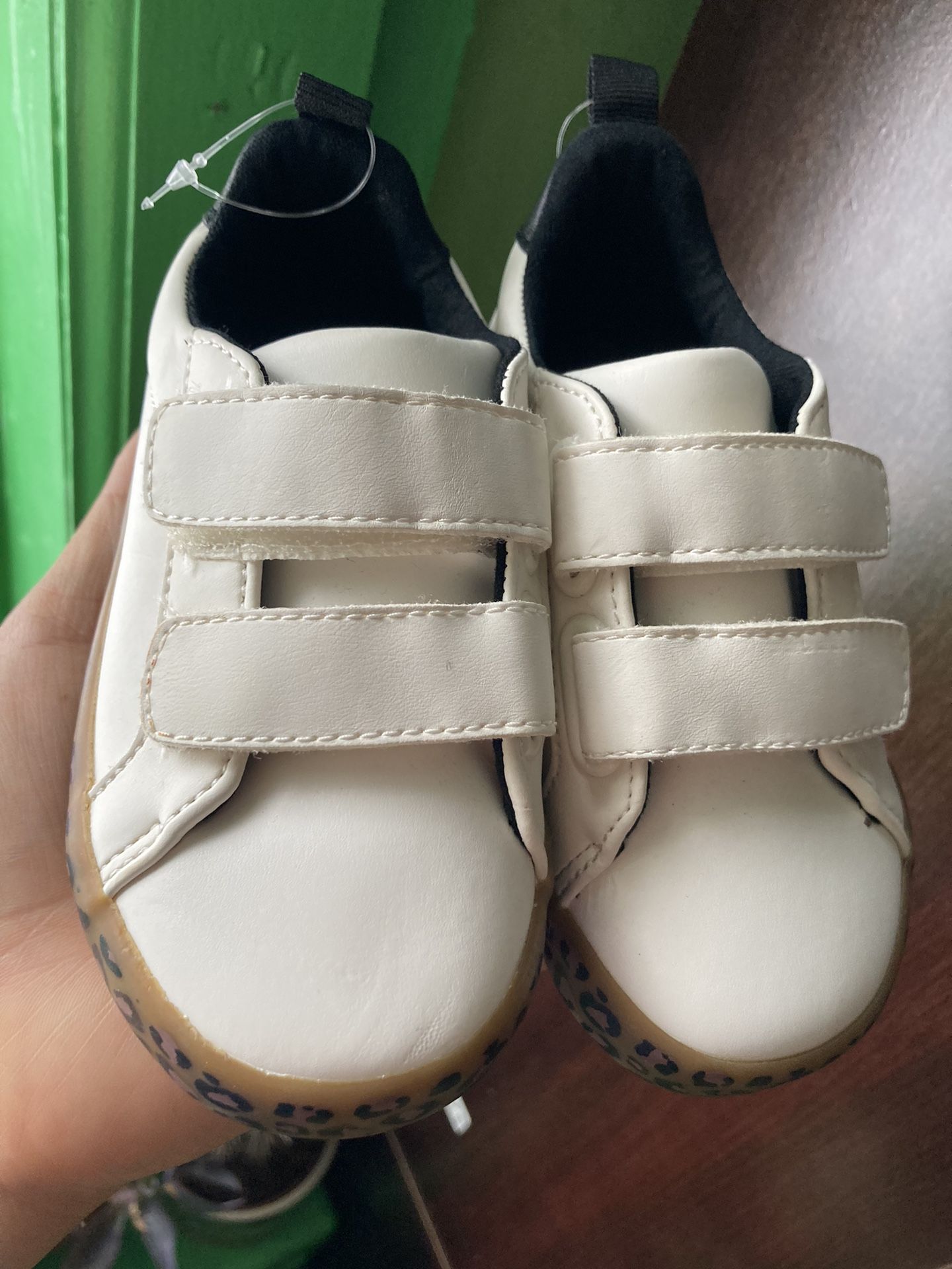 Old Navy Shoes Size 7 - photo 2