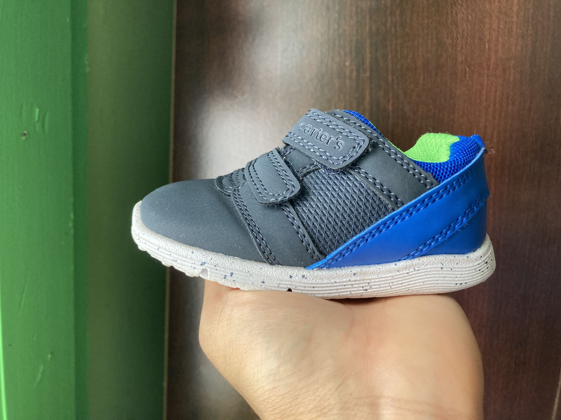 Carter’s Shoes Size 4.5