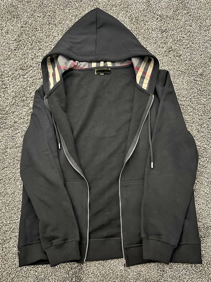 BURBERRY HOODIE