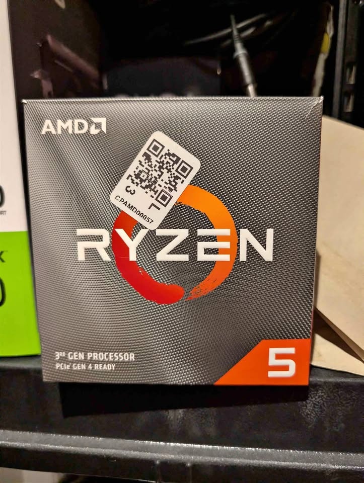 Ryzen 5 3600 with Stock Cooler