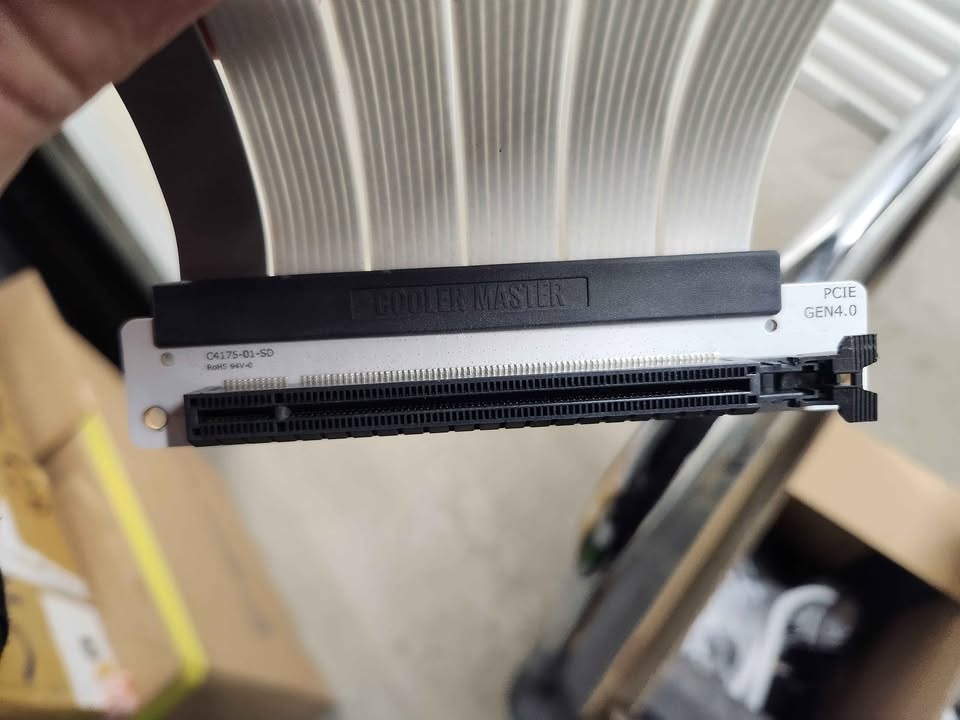 Cooler Master GPU Holder V3 White - photo 4