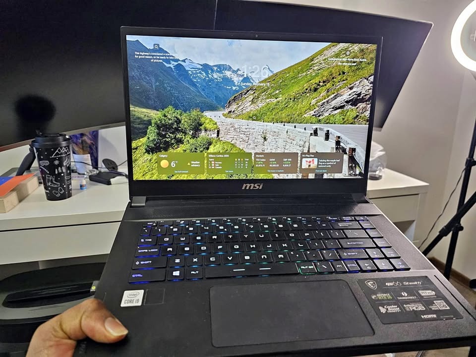 MSI GS66 Stealth Gaming Laptop i9 RTX 3080 1TB