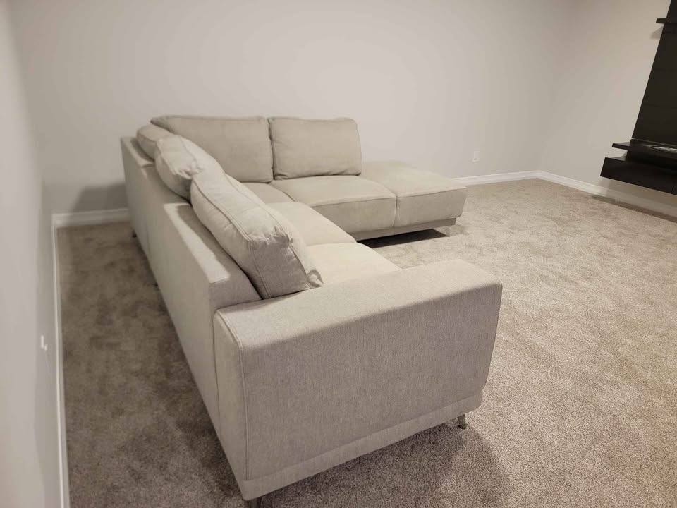 MOVE OUT SALE – Modern Sectional Sofa + Ottoman – Heavy Duty – $ - photo 3