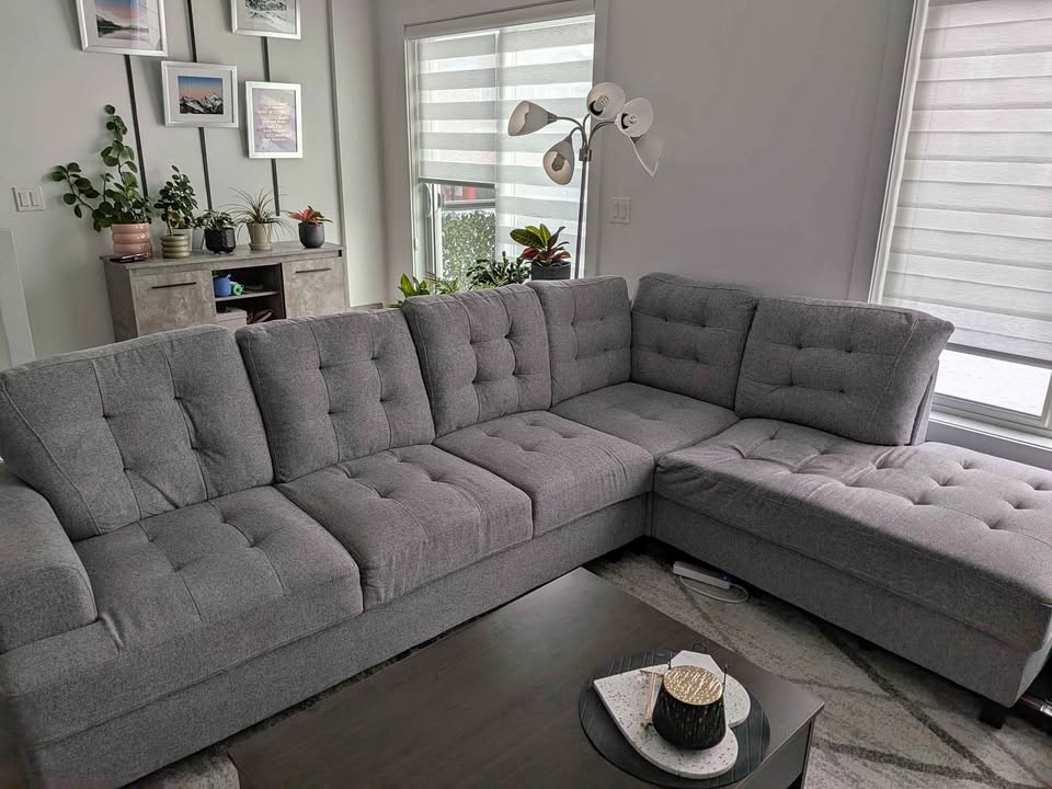 Excellent Used Condition Sectional