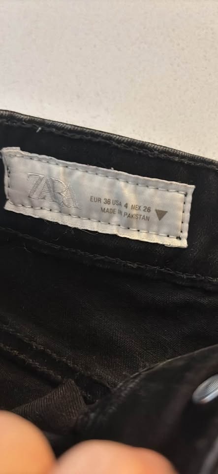Zara Black Skinny Jeans - size 4 - photo 2