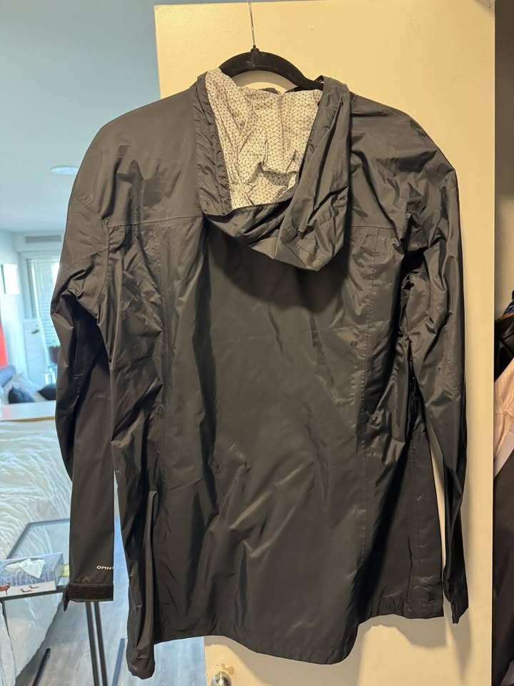 Columbia Omni-Tech Waterproof Jacket – Girl’s L (Fits Women’s S/ - photo 2