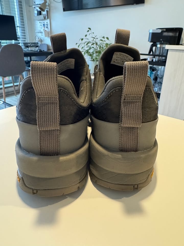 The North Face Shoes Size 11 - photo 4