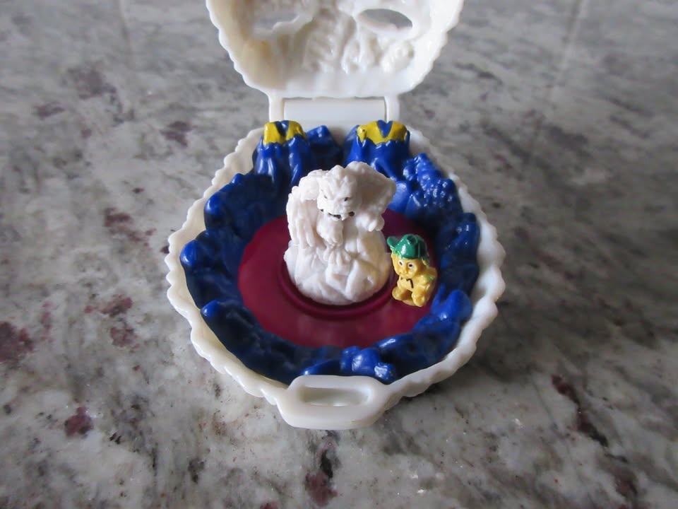 1993 McDonalds Mighty Max Abominable Snowman Playset - photo 5