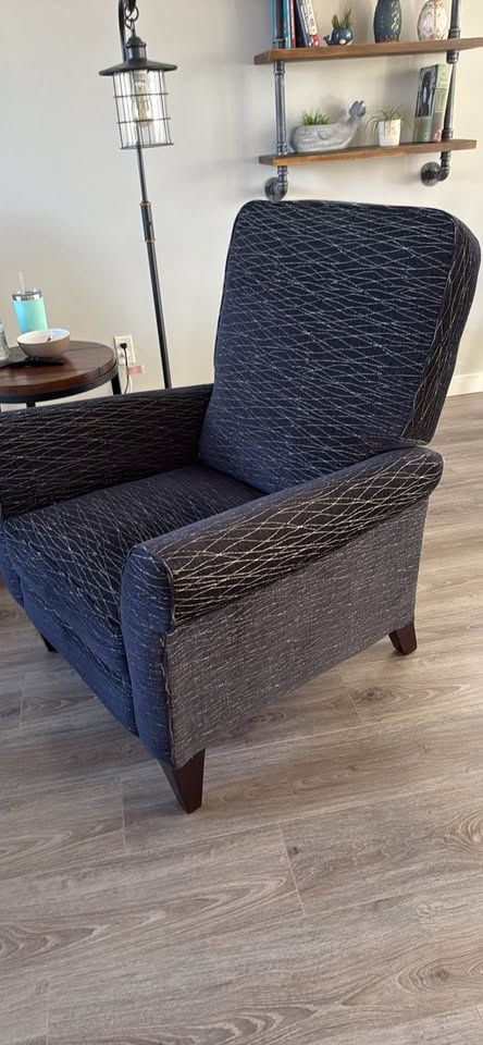 La-Z-Boy Haven High Leg Reclining Chair - photo 2