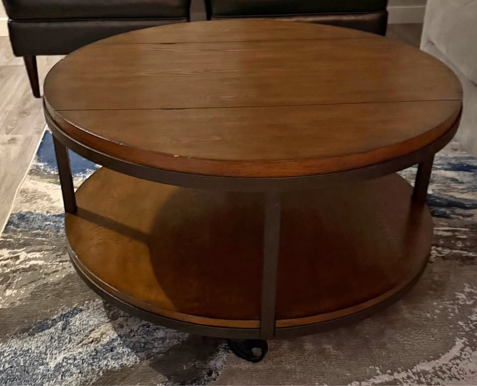 La-Z-Boy Coffee Table and Side Tables