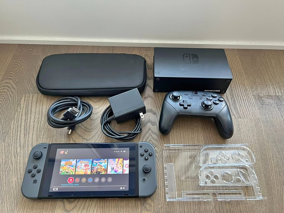 Nintendo Switch Console + FREE Pro Controller