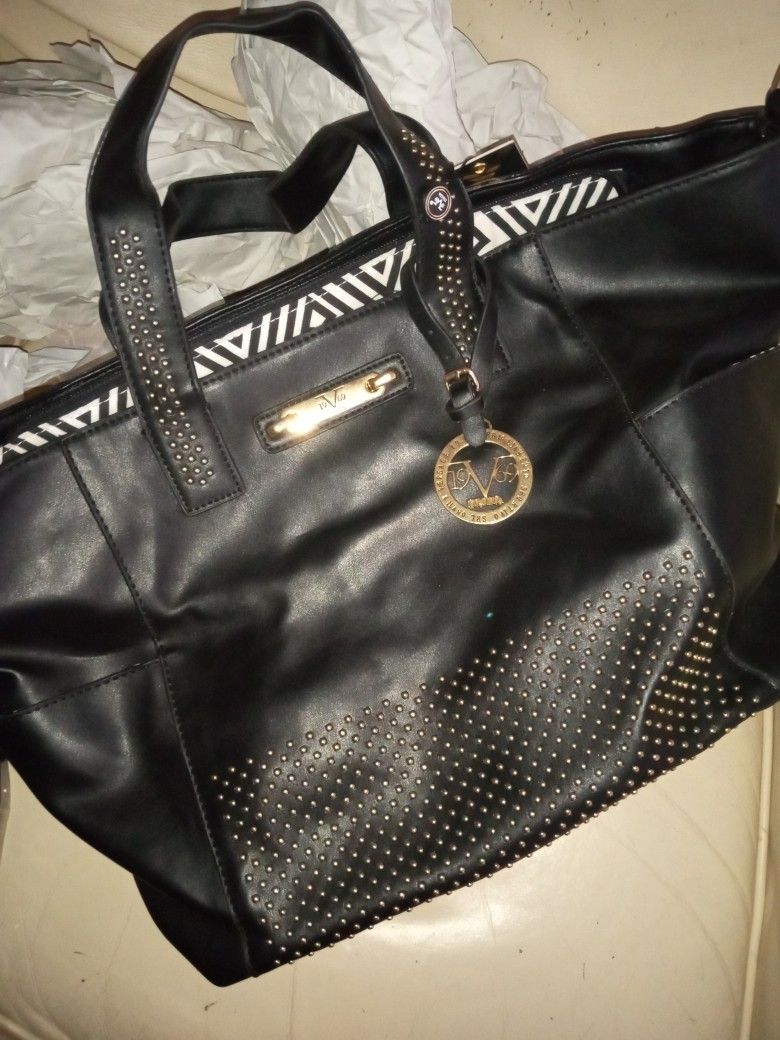 Black Leather Gold Studded Versace Tote Bag - photo 3