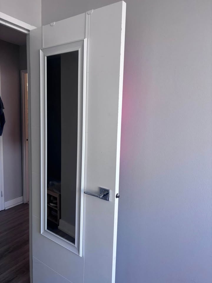 Over the door full length Mirror 16” by 52” - No assembly requir - photo 2