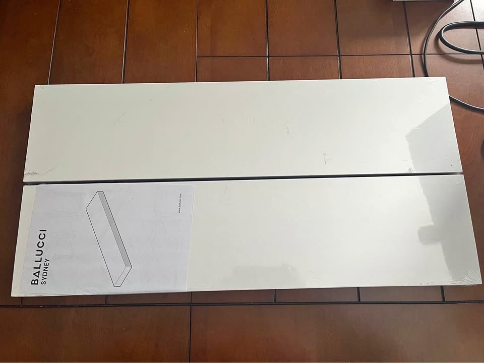 2-piece floating shelves - PLS READ DESCRIPTION