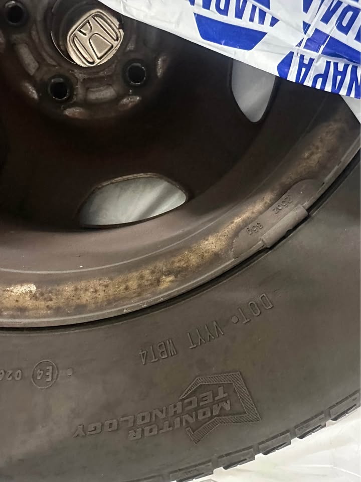 Honda Tires - 205/70R15 96T - photo 5