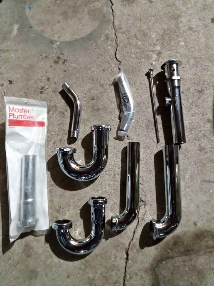 Chrome Sink Plumbing Parts - P-Traps & Drain Assembly Master Plu