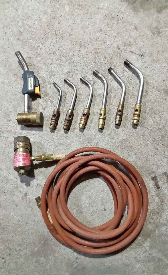 Mag-Torch torch kit w/ tips hose regulator