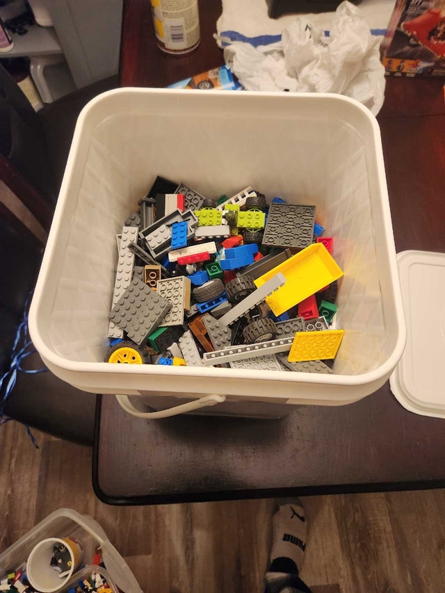 Large Lego Lot - photo 2