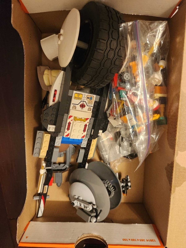 Large Lego Lot - photo 4