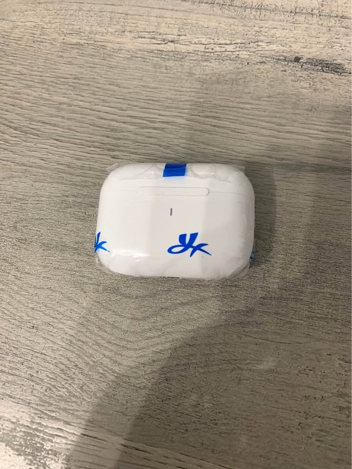 Brand new Earbuds - photo 5
