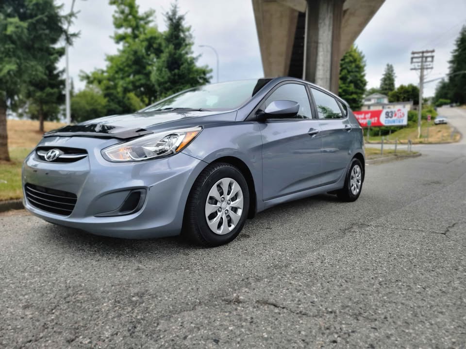 2017 Hyundai Accent - photo 5