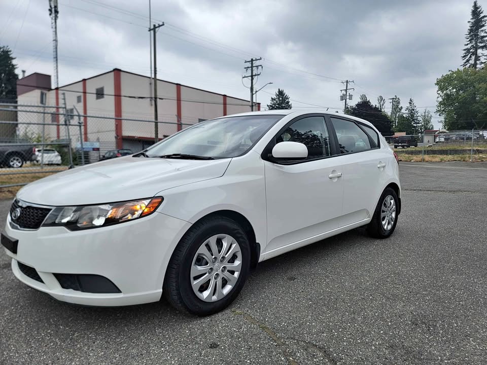 2012 Kia Forte5