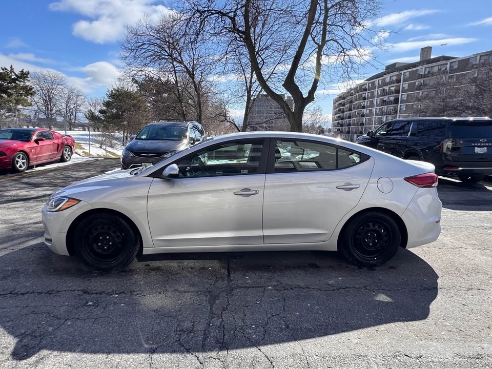 2017 Hyundai Elantra GL - Silver - photo 4