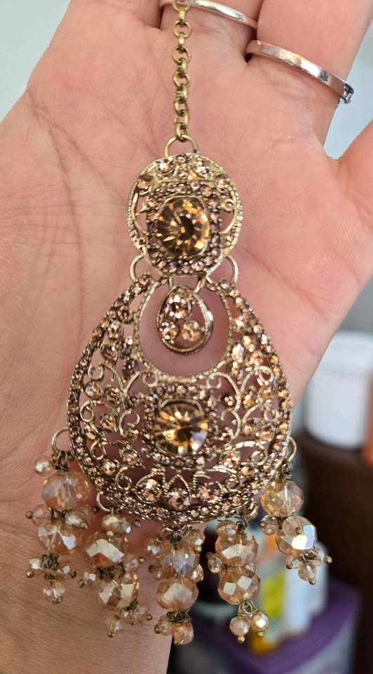 Elegant Antique Gold Bridal Necklace Set - photo 3