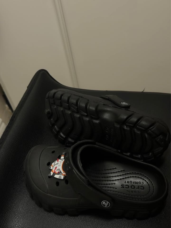 Crocs for sale - photo 2