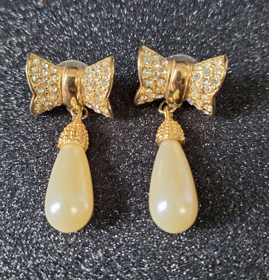Vintage Ribbon & Dangle fake Pearls Pierced Earring - Rhinestone - photo 4