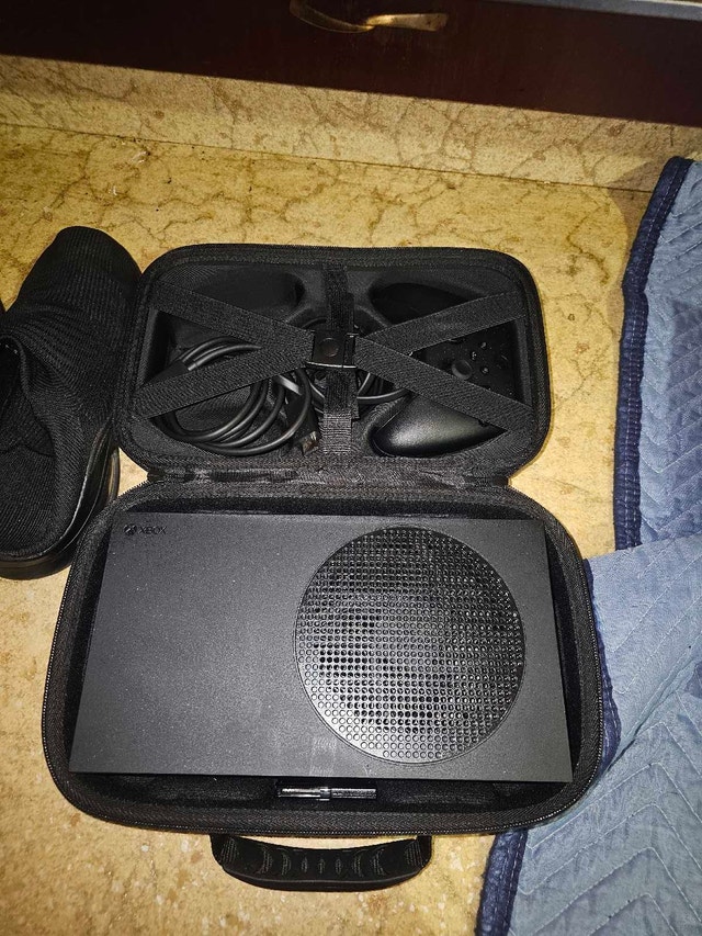 (MINT) Xbox Series S 1Tb Black - photo 3