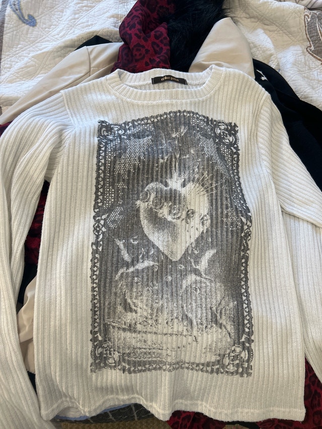 White long sleeve from Korea