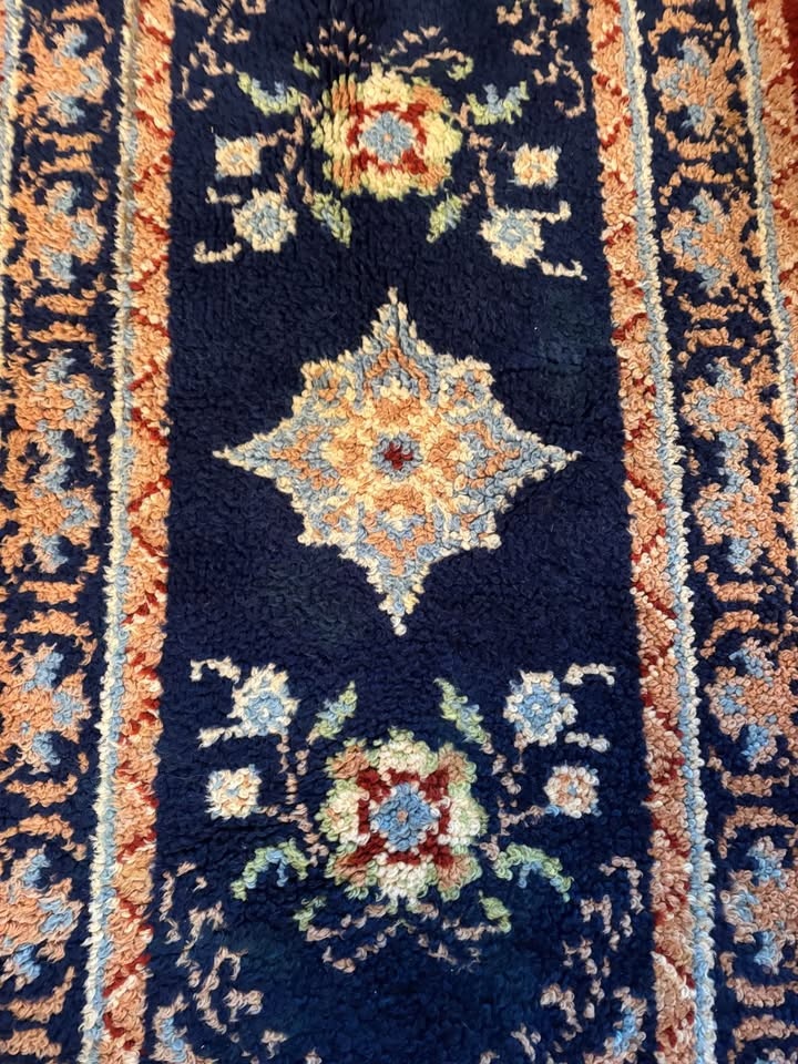 Vintage Cottagecore Wool Blend Accent Rug 27x51in - photo 2