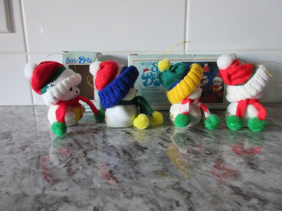 Vintage Snow Bells - Christmas Ornaments - photo 2