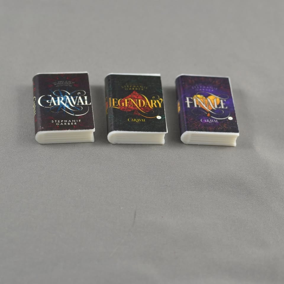 Mini Books - 1:6 Scale - photo 3