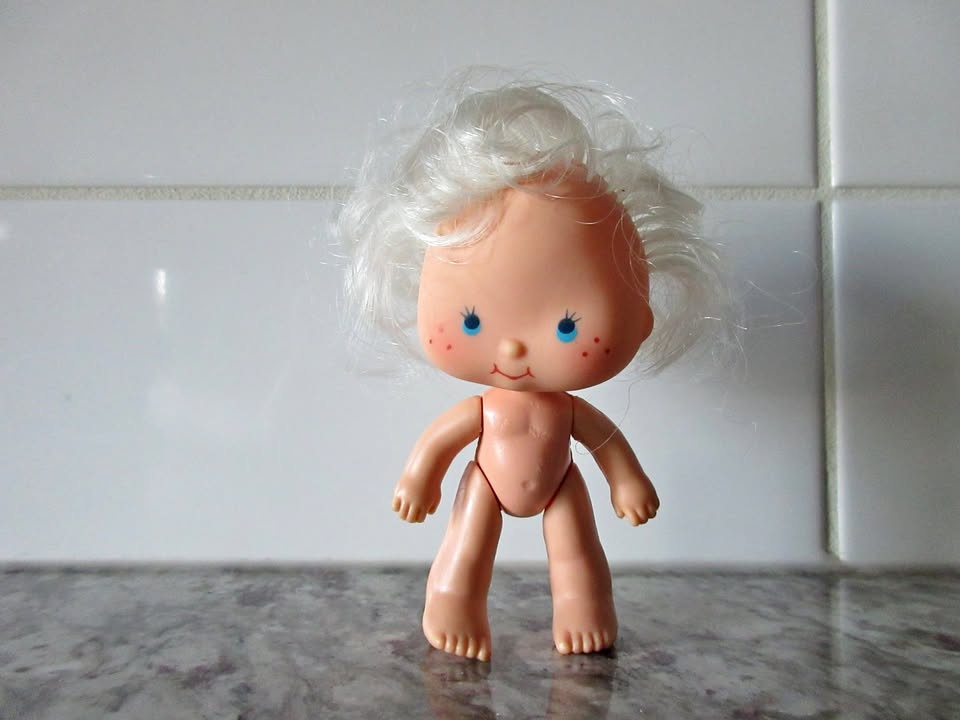 Vintage 1980s Strawberry Shortcake Angel Cake Doll