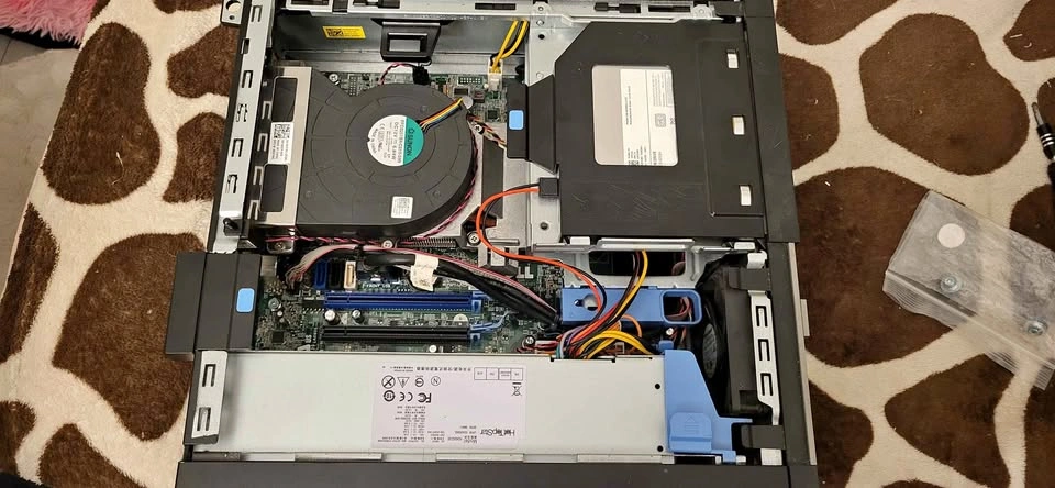 Dell OptiPlex 7010 SFF Barebones PC