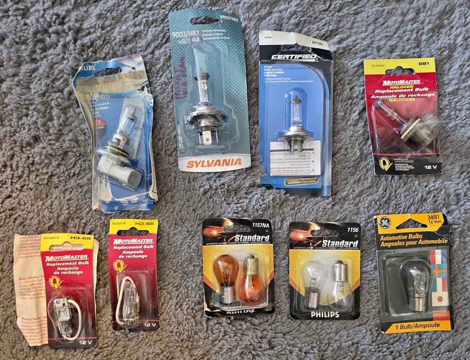 Automotive Bulbs - Headlight Replacement Bulbs
