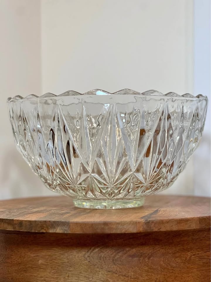 Vintage Hazel Atlas "Williamsport" Punch Bowl